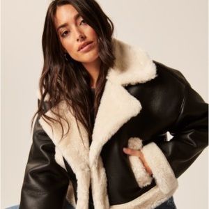 COPY - Abercrombie & Fitch Oversized Sherpa-Lined Vegan Leather Coat in Black